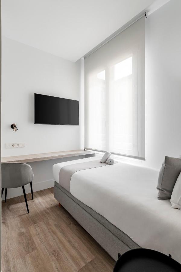 Dobo Marco Polo Hotel Madrid Kültér fotó